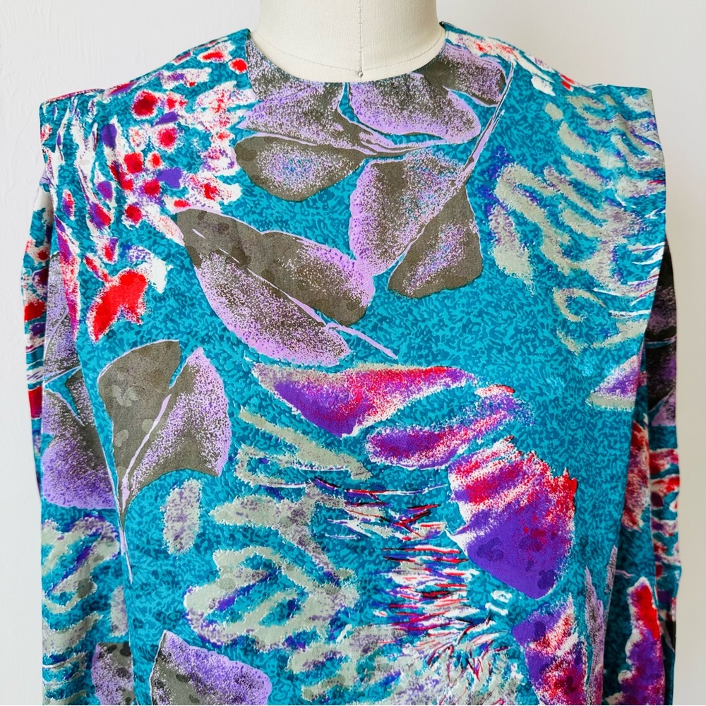 Vintage 70’s/80’s TESS Pleated Blouse - Picture 8 of 15